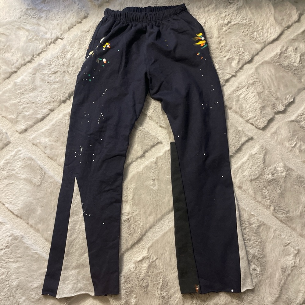MNML Navy blue paint splattered contrast bootcut sweatpants